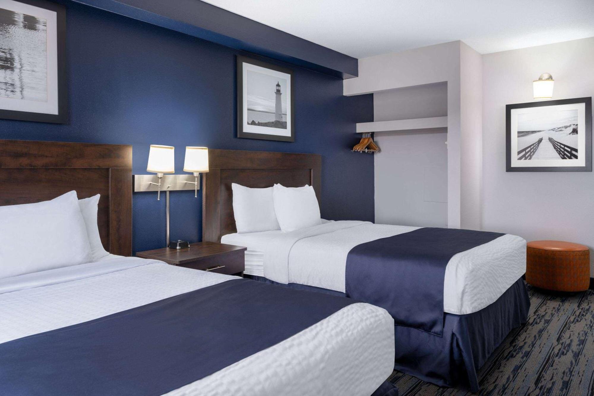 Travelodge Suites By Wyndham Saint John Esterno foto